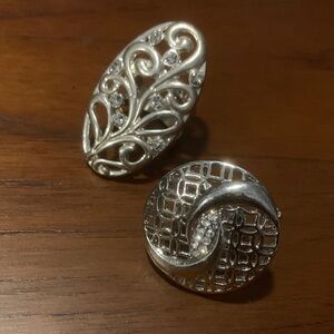 Elegant Silver Filigree and Swirl Ring Set
